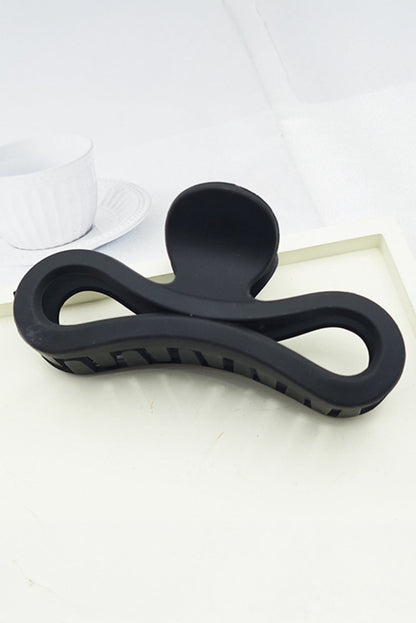 Black Wave Shape Matte Hair Claw Clip