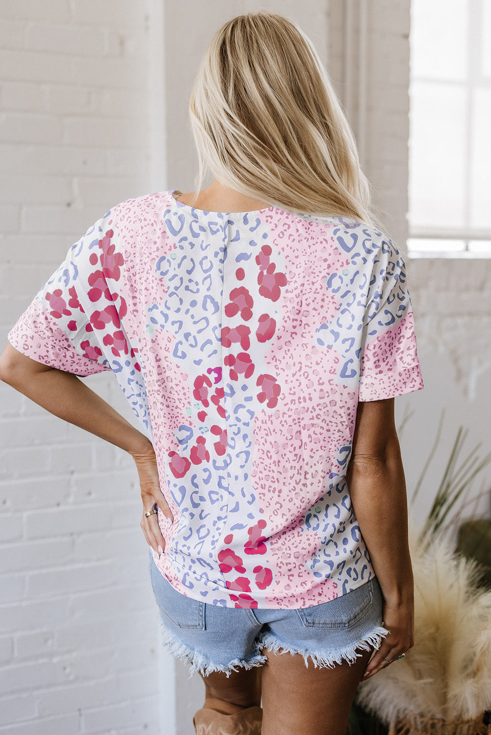 Luisa Leopard V Neck Short Sleeve Blouse