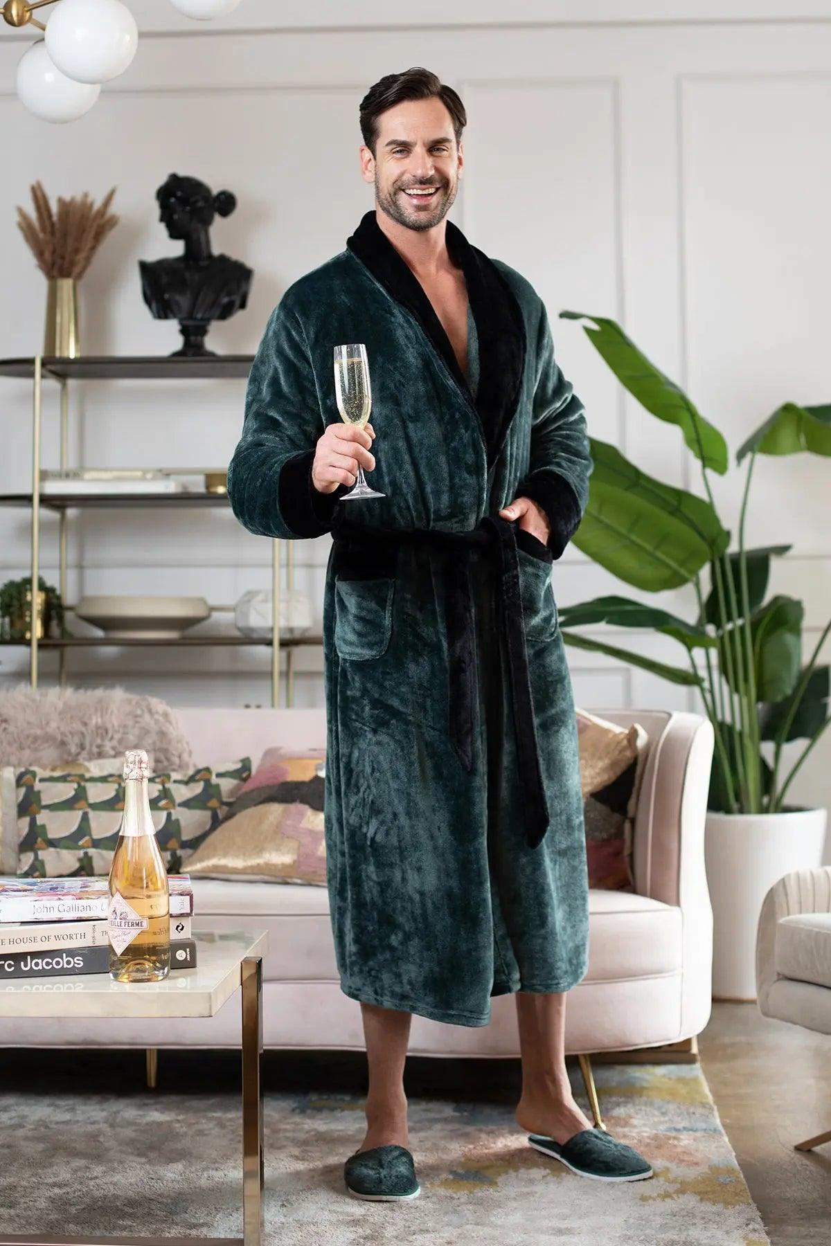 Cozy Mens Plush Robes – Built for Comfort, Designed to Last