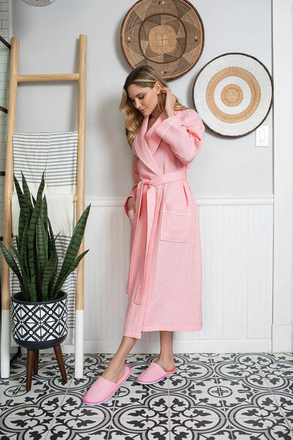 Women’s Waffle Piping Bathrobe – Lightweight Spa-Style Comfort